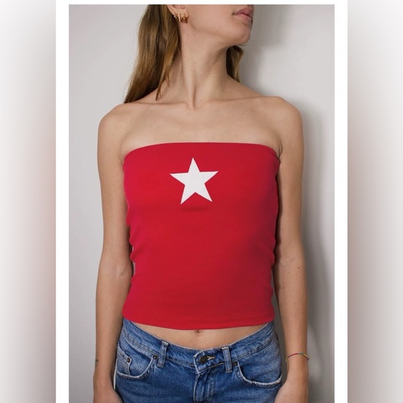 Subdued
STAR TOP - Picture 3 of 6